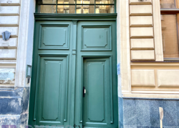 У Львові врятували історичну браму, яку знайшли у підвалі | ПРО ГОЛОВНЕ