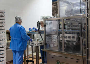 Завод на Київщині запустив лінію з виробництва молока в екологічній упаковці