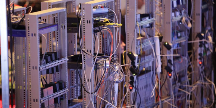 ДТЕК та американська GE Vernova будують першу в Україні цифрову підстанцію за гроші Франції Економіка