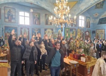 Буковинські парафіяни звернулися до Венса щодо “фальшивих зборів” за релігійний перехід, однак тепер назвали це помилкою