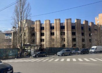 Дитячу клініку-недобуд на Обсерваторній виставили на аукціон | ПРО ГОЛОВНЕ