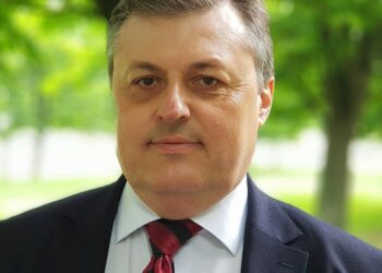 Фінансовий експерт оцінив, чи вплинуть заяви Трампа на курс долара |