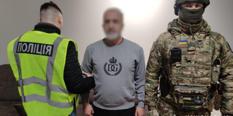 На Київщині затримали учасника міжнародного наркоугруповання, якого розшукував Інтерпол (ВІДЕО)