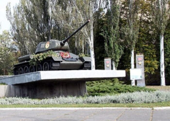 Радянську символіку демонтують на трьох станціях київського метро | ПРО ГОЛОВНЕ