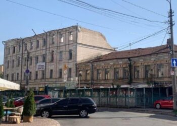 Садиба Дмитрієва під загрозою знищення через новий закон, що полегшує дерибан землі | ПРО ГОЛОВНЕ