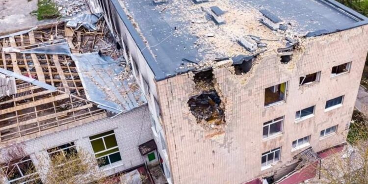 Школу у Бузовій на Київщині ремонтують за завищеними цінами – НАШІ ГРОШІ