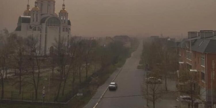 Сильний вітер і пилова буря найближчим часом накриють Україну – Укргідрометцентр