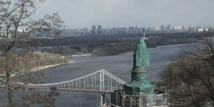 Синоптики назвали регіони України, де 4 березня буде до +10 °С