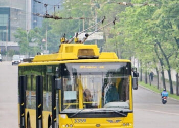 Список маршрутів, якими можна доїати з лівого берега на правий і навпаки під час тривоги | ПРО ГОЛОВНЕ