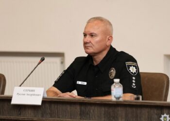 Земля на Київщині та квартира за вісім гривень: чим володіє полковник Сербин з поліцейської академії