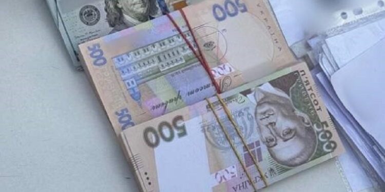Гендиректора заповідника на Київщині викрили на хабарі у 100 тис грн