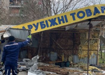 Як демонтують МАФи в Києві — пояснення від Київблагоустрою | ПРО ГОЛОВНЕ
