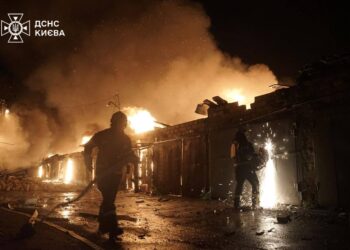 Масштабна атака на Київ 24 квітня — десятки постраждалих, зруйновані будинки | ПРО ГОЛОВНЕ