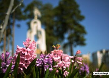 Міський голова Славутича закликав мешканців долучатися до місячника благоустрою