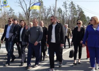 Народні депутати відвідали Мощун