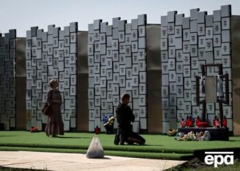 “Не бери слухавки”. ВВС розповіла історію жителя Бучі, який із чату дізнався, що росіяни вбили його батька