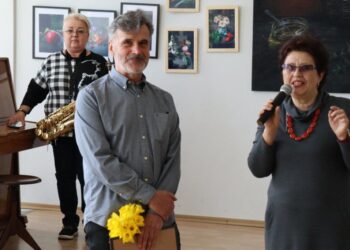 Персональна фотовиставка білоцерківця Леоніда Чуба “Від весни до весни” у виставковій залі на масиві Незалежності
