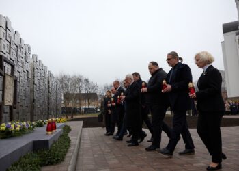 Представники 18 парламентів Європи відвідали Бучу в річницю звільнення міста