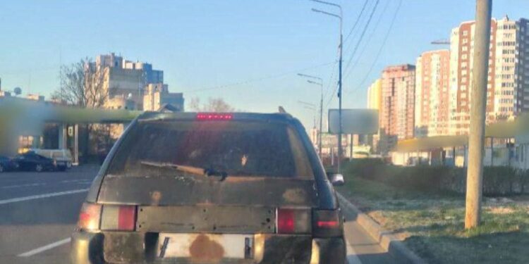 У Броварах водій їздив без номерного знака
