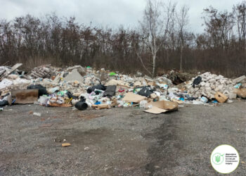 У Бучанському районі виявили чергове незаконне сміттєзвалище