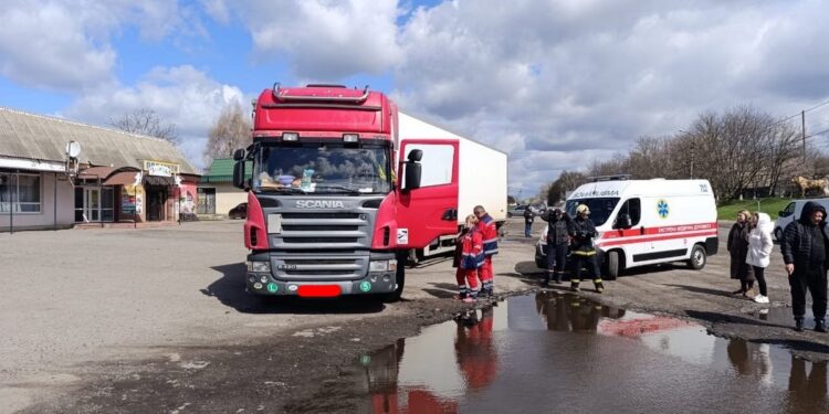 У Переяславі чоловік отримав опіки внаслідок загоряння у кабіні вантажівки