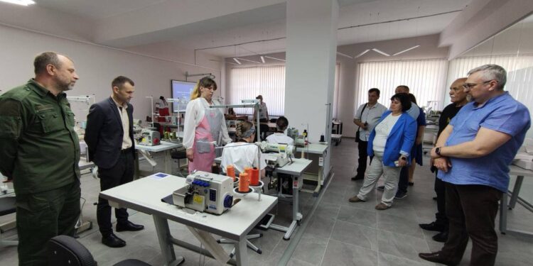 У Переяславі відкрито навчально-практичний центр легкої промисловості (ФОТО)