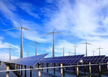 “Укренерго” планує погасити більшість боргів за “зелену” енергетику до кінця 2025 року