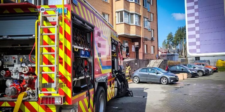 В Ірпені горіла квартира у 9-поверхівці: господар загинув
