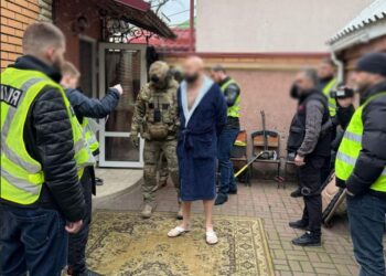 Вербував українок для сексуальної експлуатації за кордоном: затримали жителя Київщини