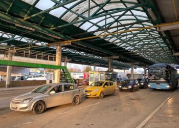 2023 року син нардепа Приходька і брокер Багрій виїхали за кордон як волонтери – “СтопКор”