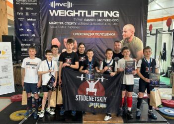 Бучанські спортсмени успішно виступили на турнірі з важкої атлетики, присвяченому пам’яті захисника України