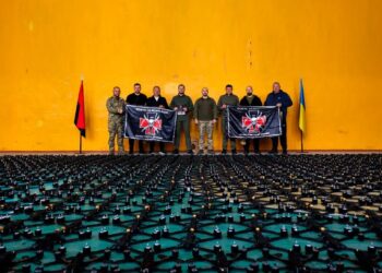 Київщина передала сотню дронів та 10 пікапів 72-й бригаді імені Чорних Запорожців