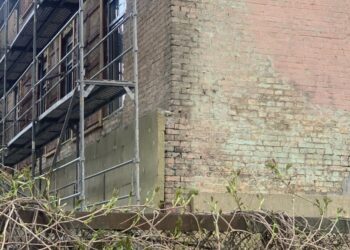 Колишню поліцейську дільницю на Лук’янівці 1902 року зашивають мінеральною ватою | ПРО ГОЛОВНЕ