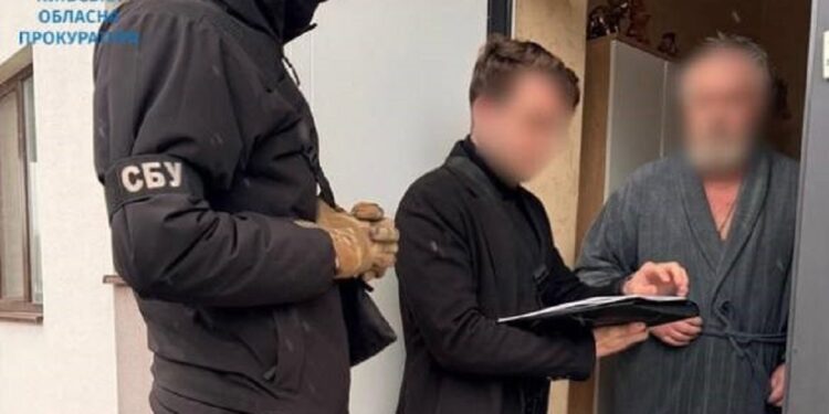 Мешканцю Київщини повідомлено про підозру за заперечення збройної агресії рф