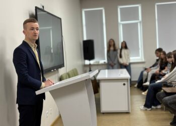 Перший секретар Посольства Королівства Данії в Україні Каспер Раск відвідав Ірпінський ліцей інноваційних технологій