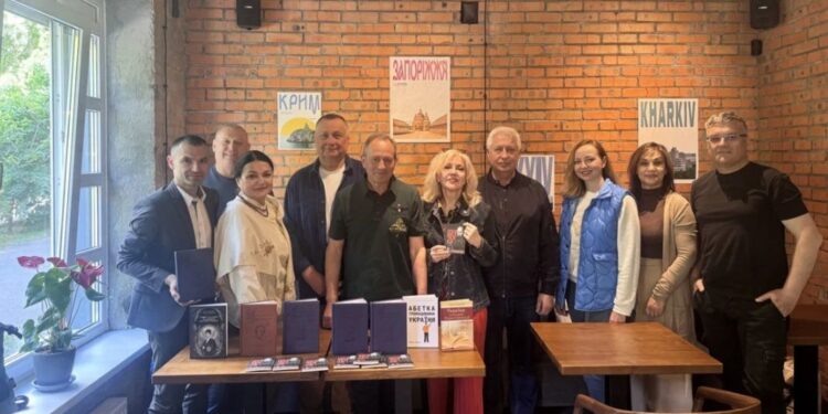 Ректор УГСП Віталій Коцур долучився до презентації світоглядних проєктів Фонду “Рідна країна” й Миколи Томенка