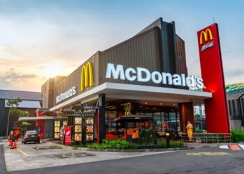 В Ірпені готуються до будівництва McDonald’s: встановлюють дві нові зупинки для громадського транспорту