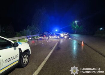 В Обухові у жахливій ДТП загинули два пасажири одного з легковиків