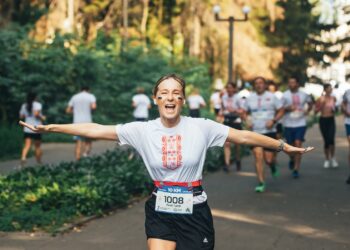 Vyshyvanka Run — у Києві пройде благодійний старт у День Незалежності | ПРО ГОЛОВНЕ