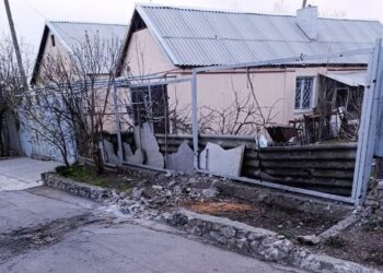 За день енергетики повернули світло в домівки 16 тис. сімей після обстрілів – ДТЕК