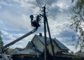 Енергетики обіцяють відновити світло на Київщині до кінця доби
