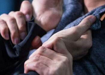 На Київщині підліток побив чоловіка. Поліцейські встановлюють обставини