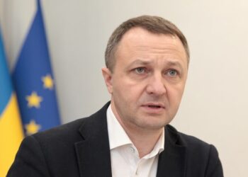 “Не місце в українській столиці”. Мовний омбудсмен розкритикував репертуар Сердючки