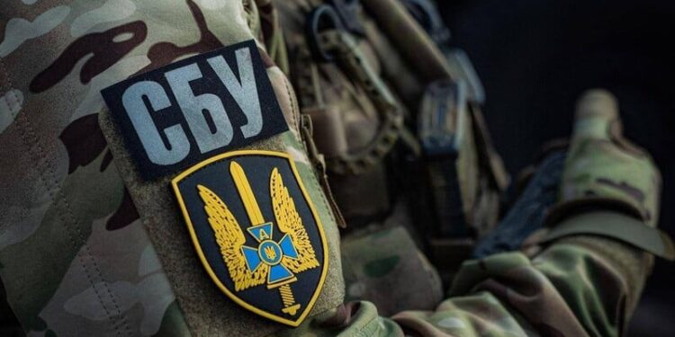 “Не носи невідомі пакети”. Байдак зняв ролик для кампанії СБУ “Спали ФСБшника”. Відео