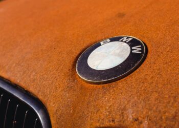 Прорив у боротьбі з іржею: ізраїльські вчені створили покриття, ефективніше за оцинковку – Автоновини