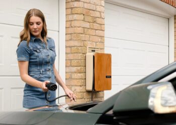 Революція за 18 секунд: британці створили надшвидкий акумулятор для електромобілів – Автоновини