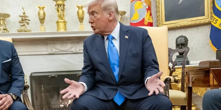 Тарифна політика Трампа не зміцнила долар, а послабила – CNN |