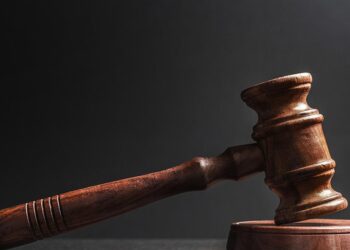 У Польщі 17-річний українець отримав 11 років в’язниці за напад з ножем на 12-річну співвітчизницю – СВІТ