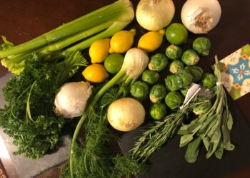 В Україні дешевшають овочі та ягоди: що скільки коштує |