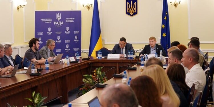 Власник SMK Group Парамонов закликав парламент розширити програму “Національний кешбек” на ФОП